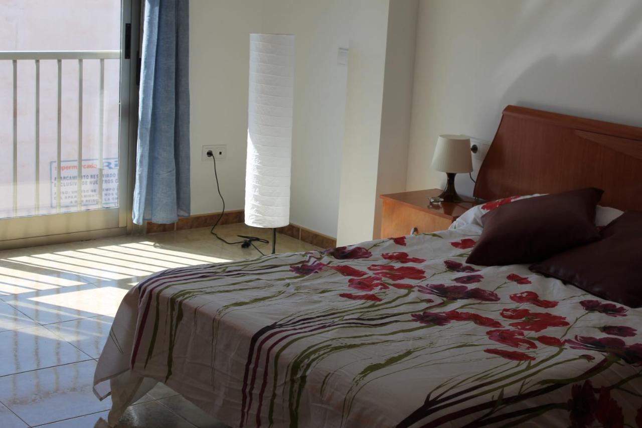 Апартаменты Apartamento Salnes Пуэрто-дель-Росарио Экстерьер фото